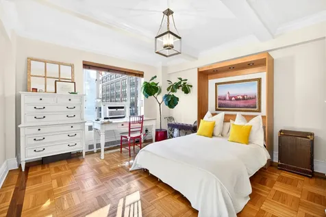 20 E 35th Street New York City NY 10016