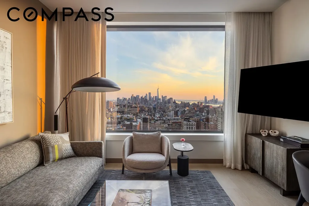 25 W 28th Street New York City NY 10001