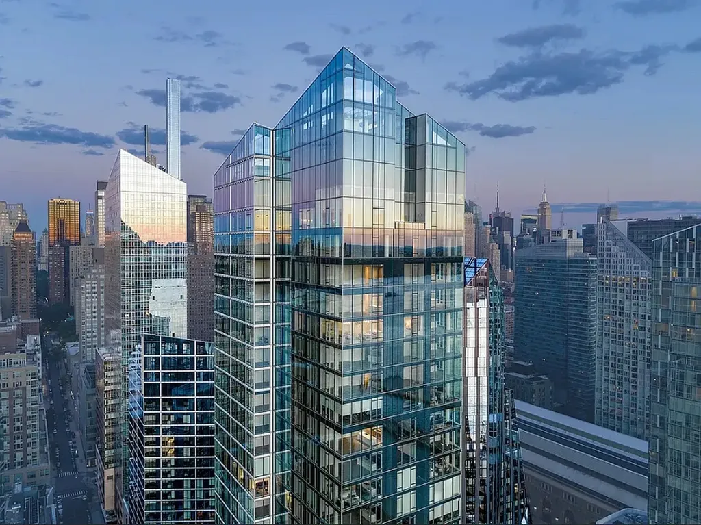 30 Riverside Boulevard New York City NY 10069