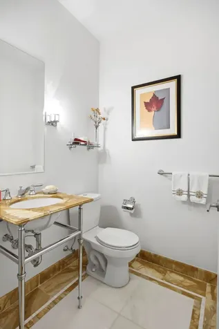 205 E 85th Street New York City NY 10028