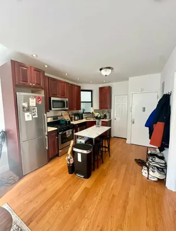 749 9th Avenue New York City NY 10019
