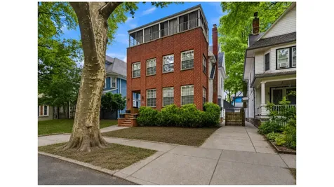 511 Argyle Road New York City NY 11218