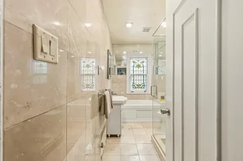 511 Argyle Road New York City NY 11218