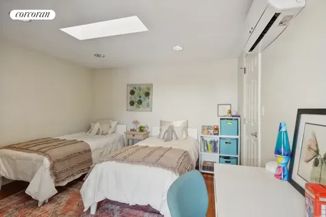 561 5th Street New York City NY 11215