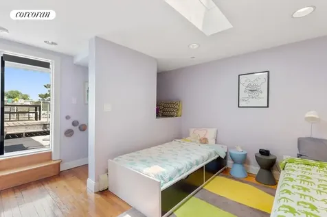 561 5th Street New York City NY 11215