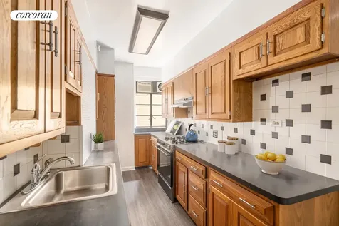 5 Riverside Drive New York City NY 10023
