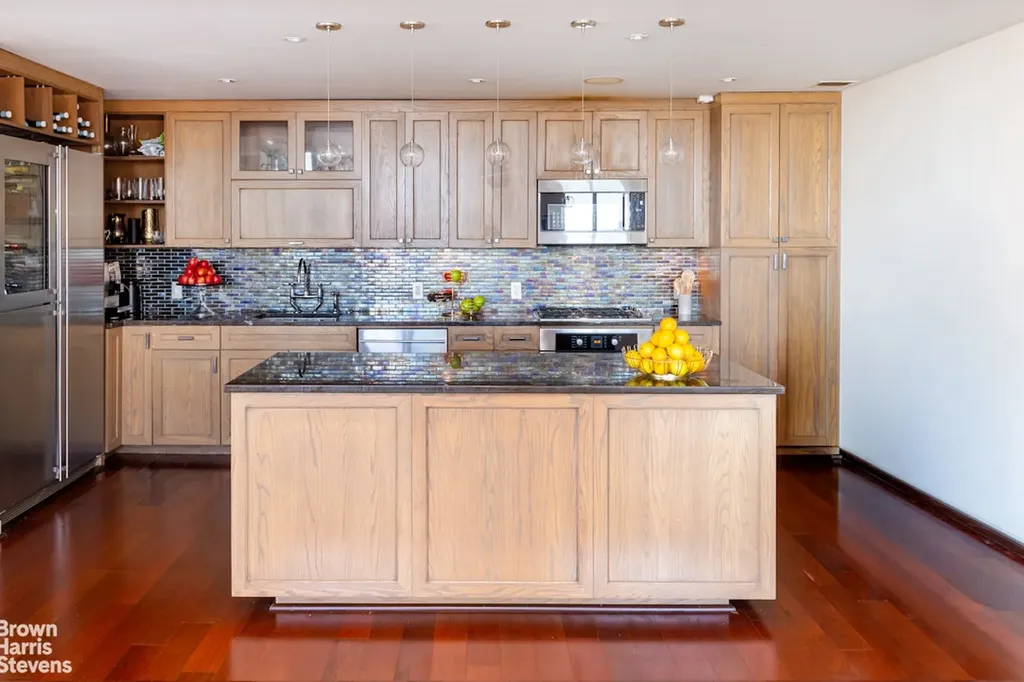 333 Rector Place New York City NY 10280