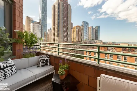 333 Rector Place New York City NY 10280