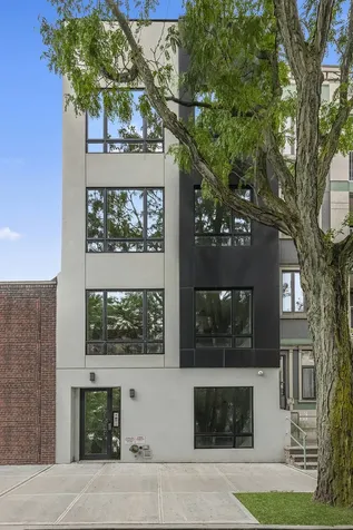 26 Goodwin Place New York City NY 11221