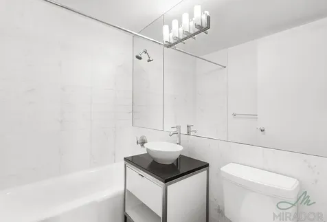 290 3rd Avenue New York City NY 10010