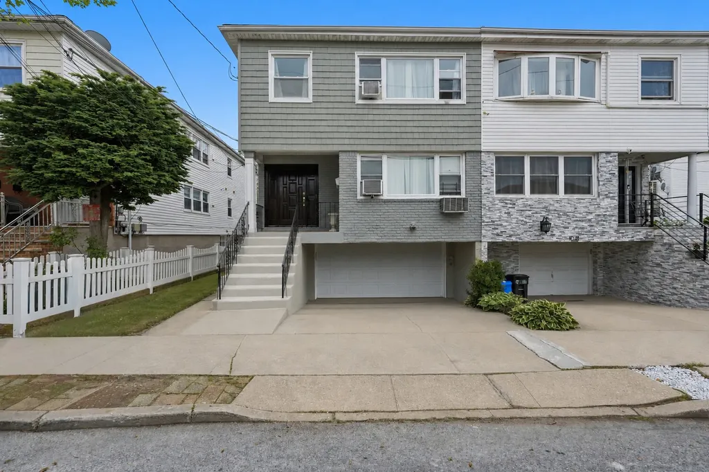 10-37 Bay 31st Street New York City NY 11691