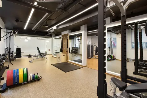561 10th Avenue New York City NY 10036