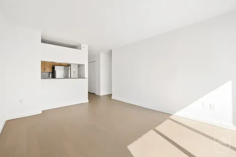 561 10th Avenue New York City NY 10036