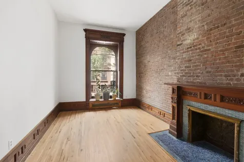 118 W 81st Street New York City NY 10024