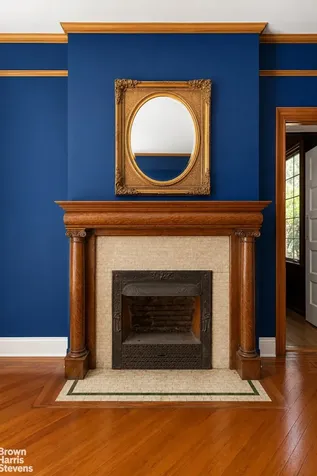 558 E 23rd Street New York City NY 11210
