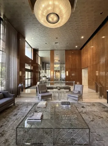 900 Park Avenue New York City NY 10075