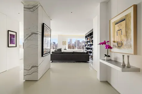 900 Park Avenue New York City NY 10075