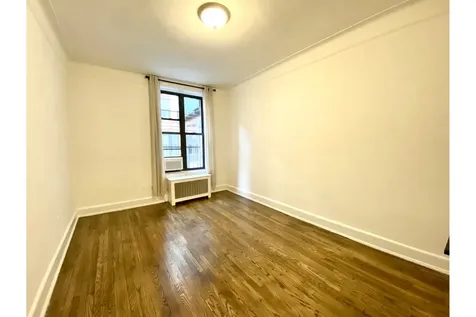 51 7th Avenue S New York City NY 10011