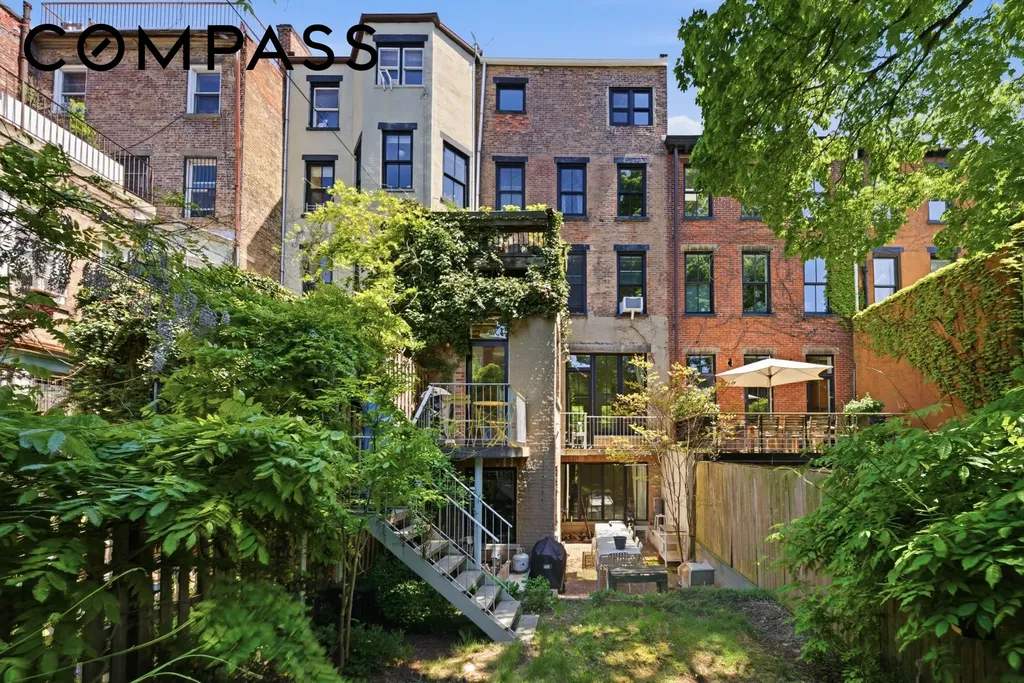 304 Clinton Avenue New York City NY 11205