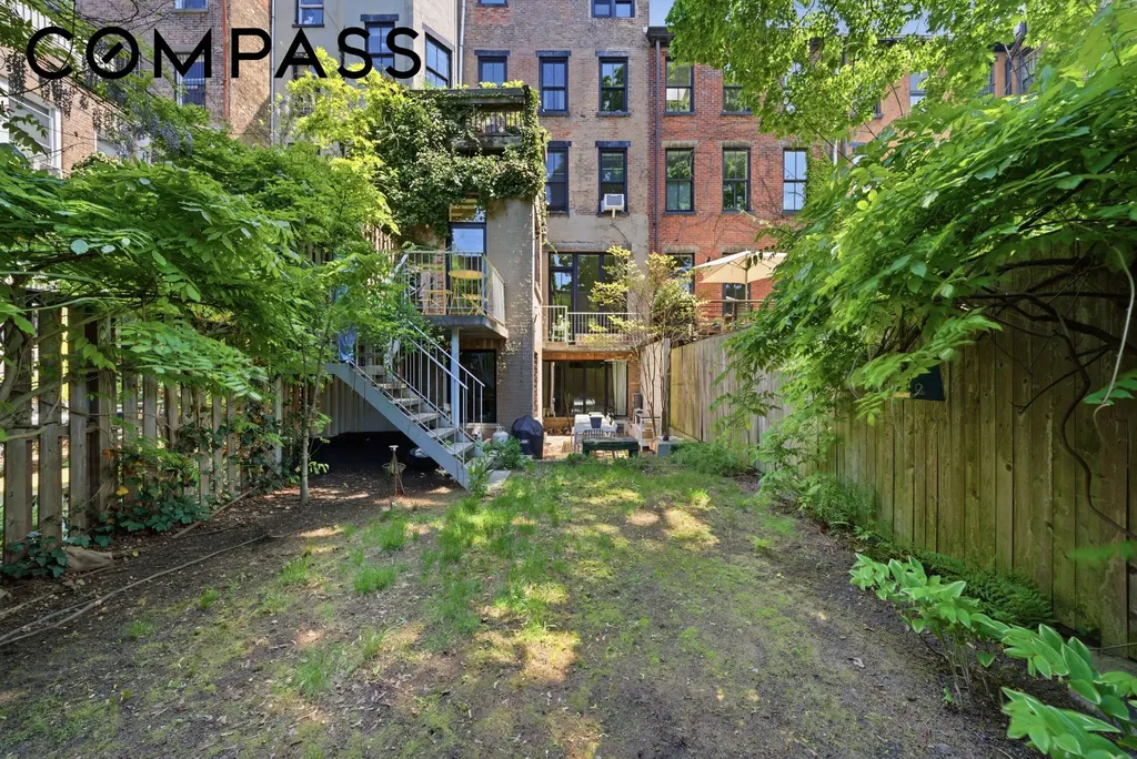 304 Clinton Avenue New York City NY 11205