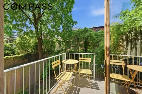 304 Clinton Avenue New York City NY 11205