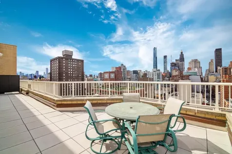 305 E 24th Street New York City NY 10010
