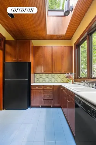 908 President Street New York City NY 11215