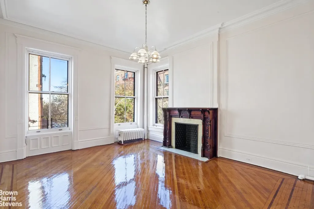 28 8th Avenue New York City NY 11217