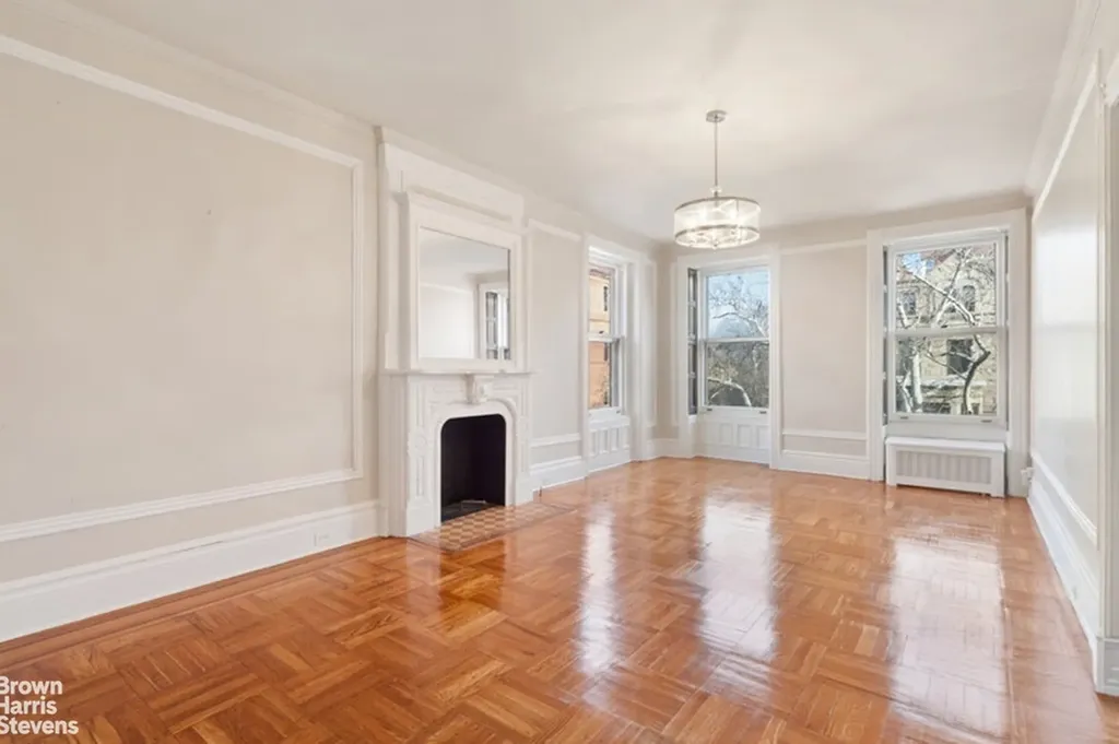 28 8th Avenue New York City NY 11217