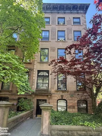 28 8th Avenue New York City NY 11217
