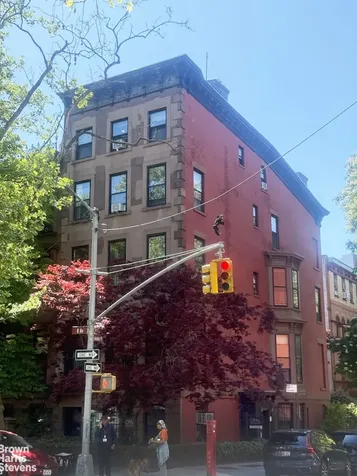 28 8th Avenue New York City NY 11217