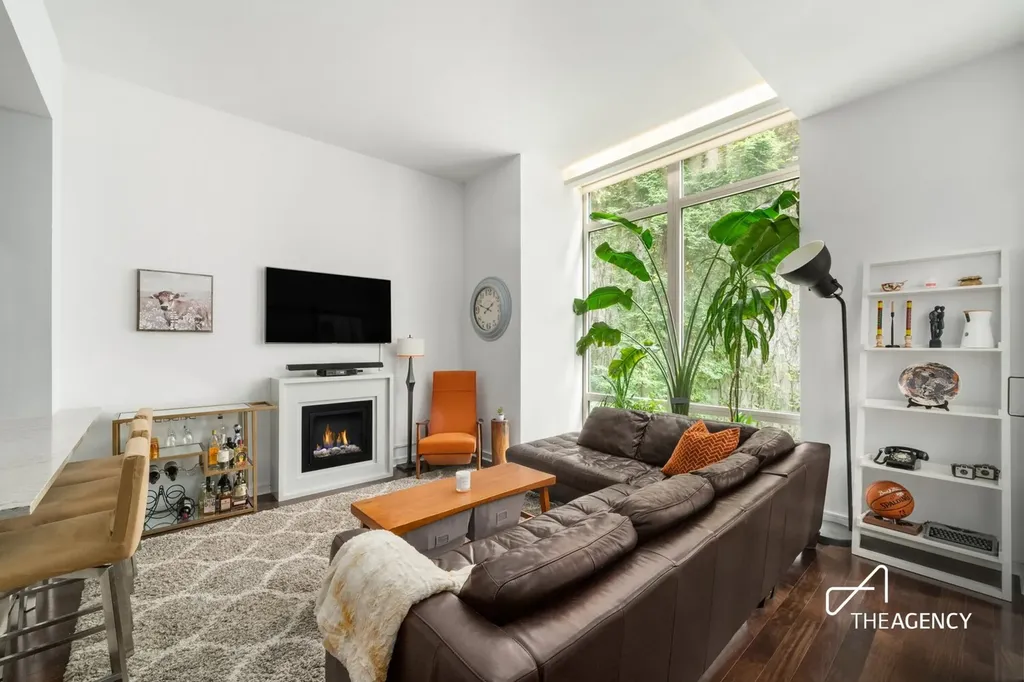 130 W 19th Street New York City NY 10011