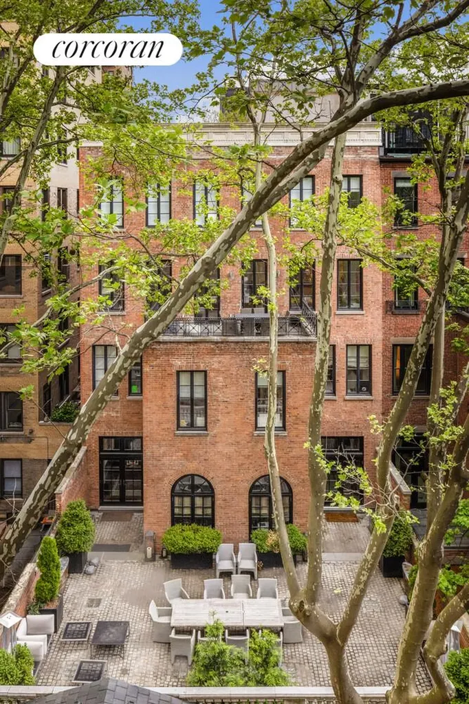 4 E 93rd Street New York City NY 10128