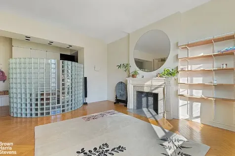 11 W 81st Street New York City NY 10024