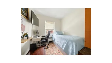 4425 Richardson Avenue New York City NY 10470
