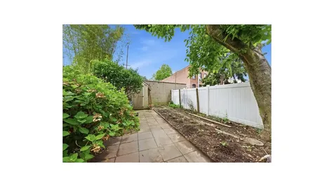 4425 Richardson Avenue New York City NY 10470