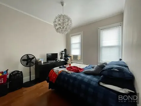 32-11 38th Avenue New York City NY 11101