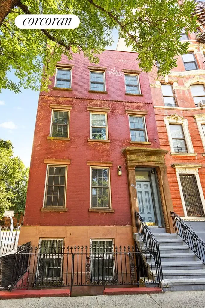746 E 6th Street New York City NY 10009