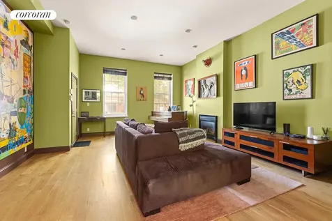 746 E 6th Street New York City NY 10009