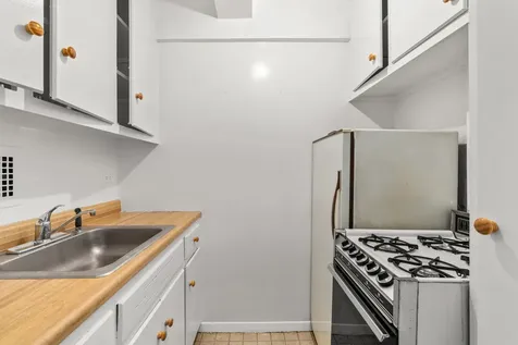 120 E 36th Street New York City NY 10016