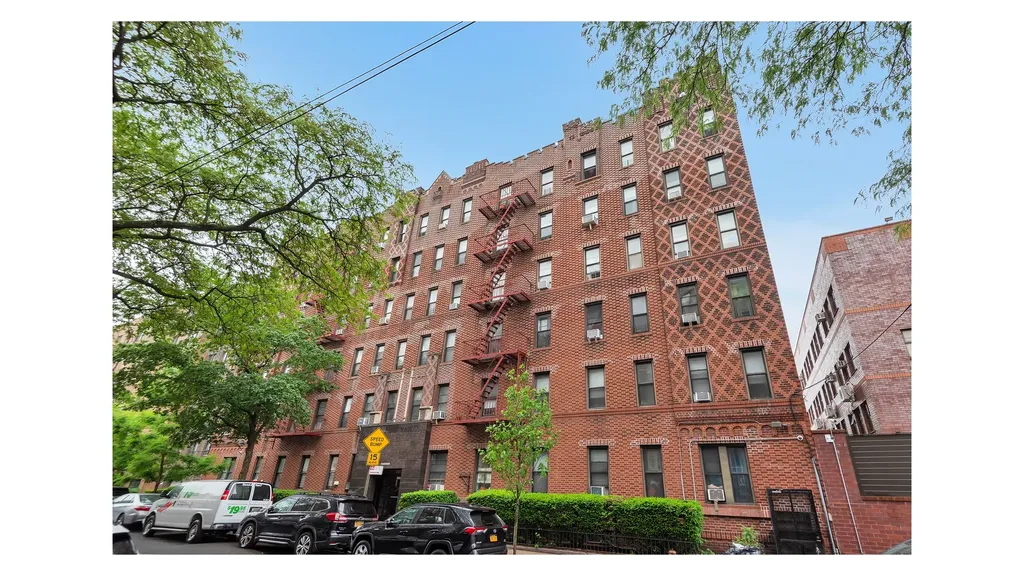 918 E 14th Street New York City NY 11230