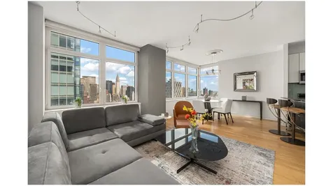 11 E 29th Street New York City NY 10016