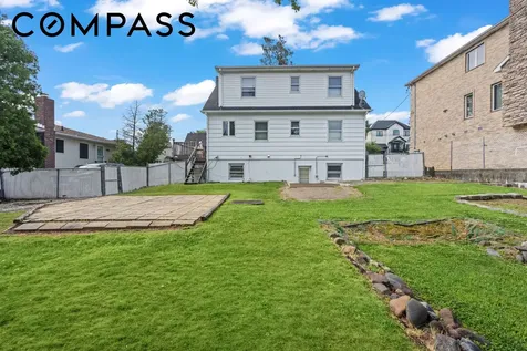 223 Darlington Avenue New York City NY 10312