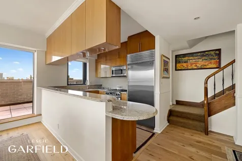 400 E 70th Street New York City NY 10021