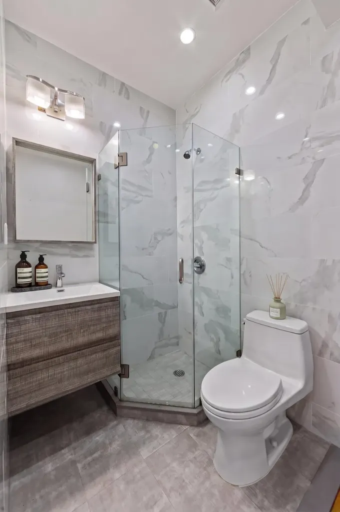 174 Ave S New York City NY 11223