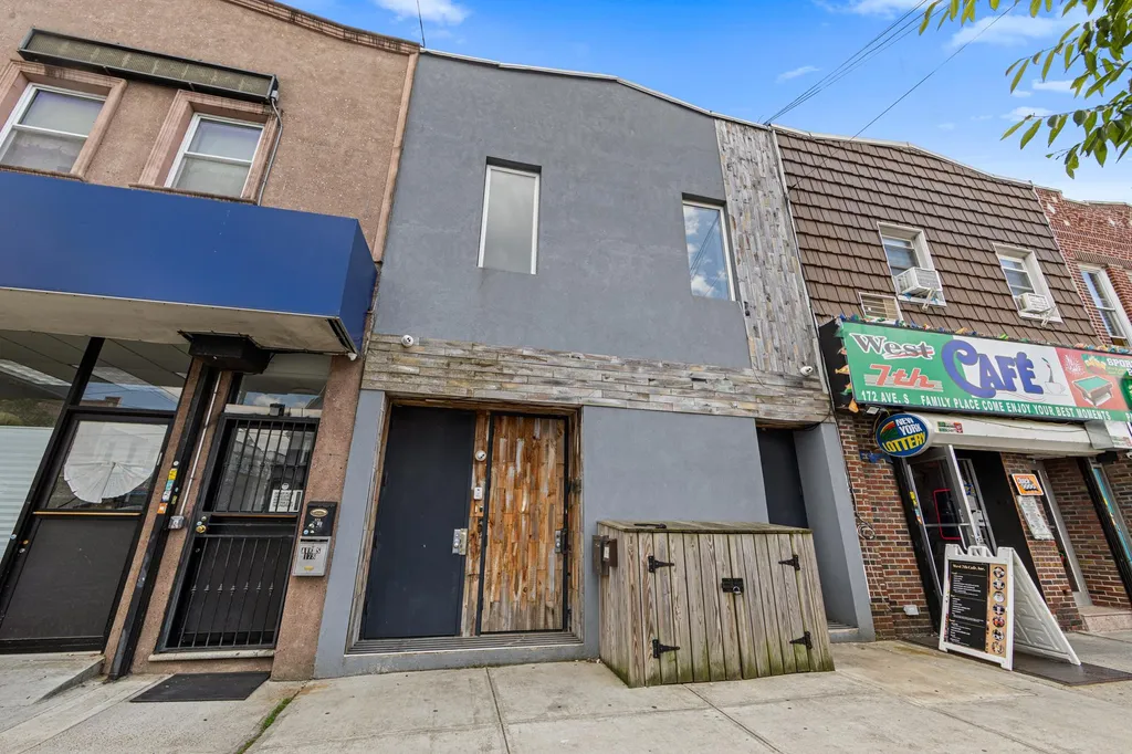 174 Ave S New York City NY 11223