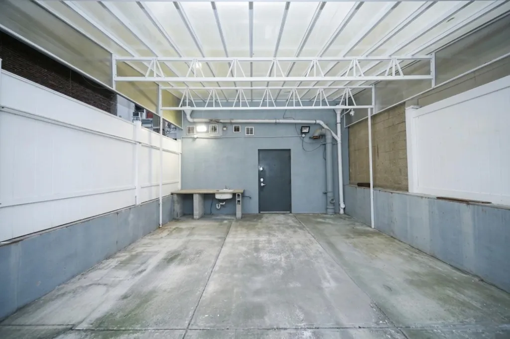 174 Ave S New York City NY 11223