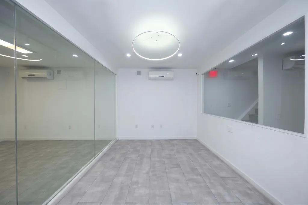 174 Ave S New York City NY 11223