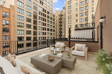 254 W 88th Street New York City NY 10024
