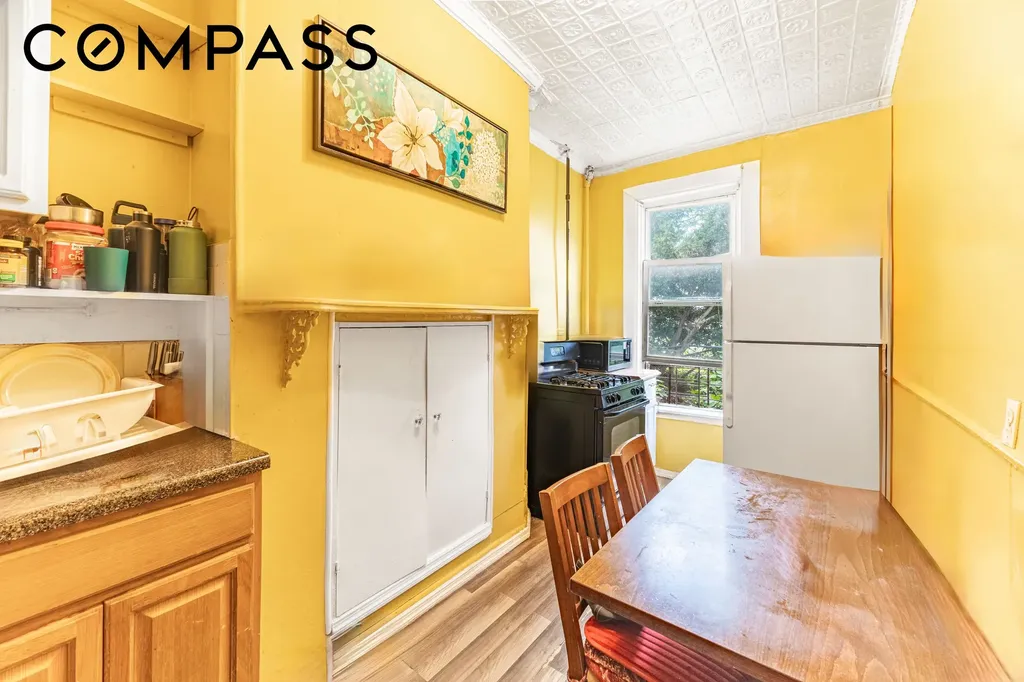 949 4th Avenue New York City NY 11232